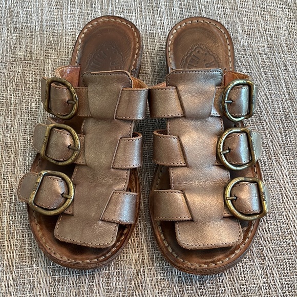 Gladiator style leather sandals - Picture 3 of 8